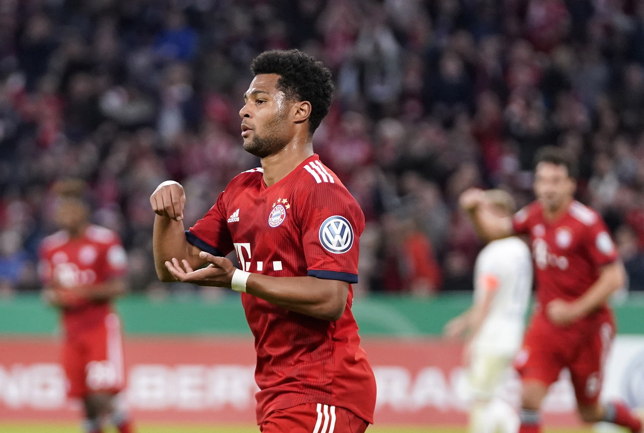 开云体育在线-比利时险胜塞内加尔，格纳布里高光表现